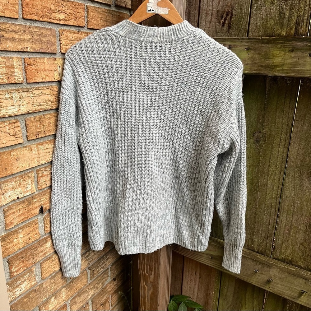 Abercrombie & Fitch Light Gray Cardigan - Picture 3 of 3